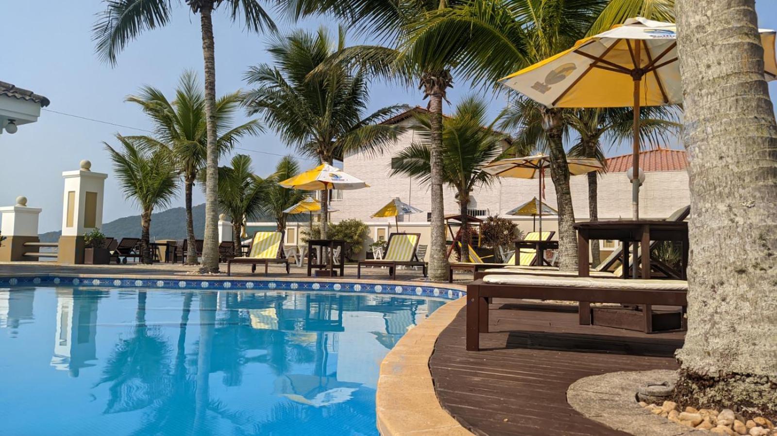 Golfinhos -dois Frente Ao Mar!!! Apartahotel